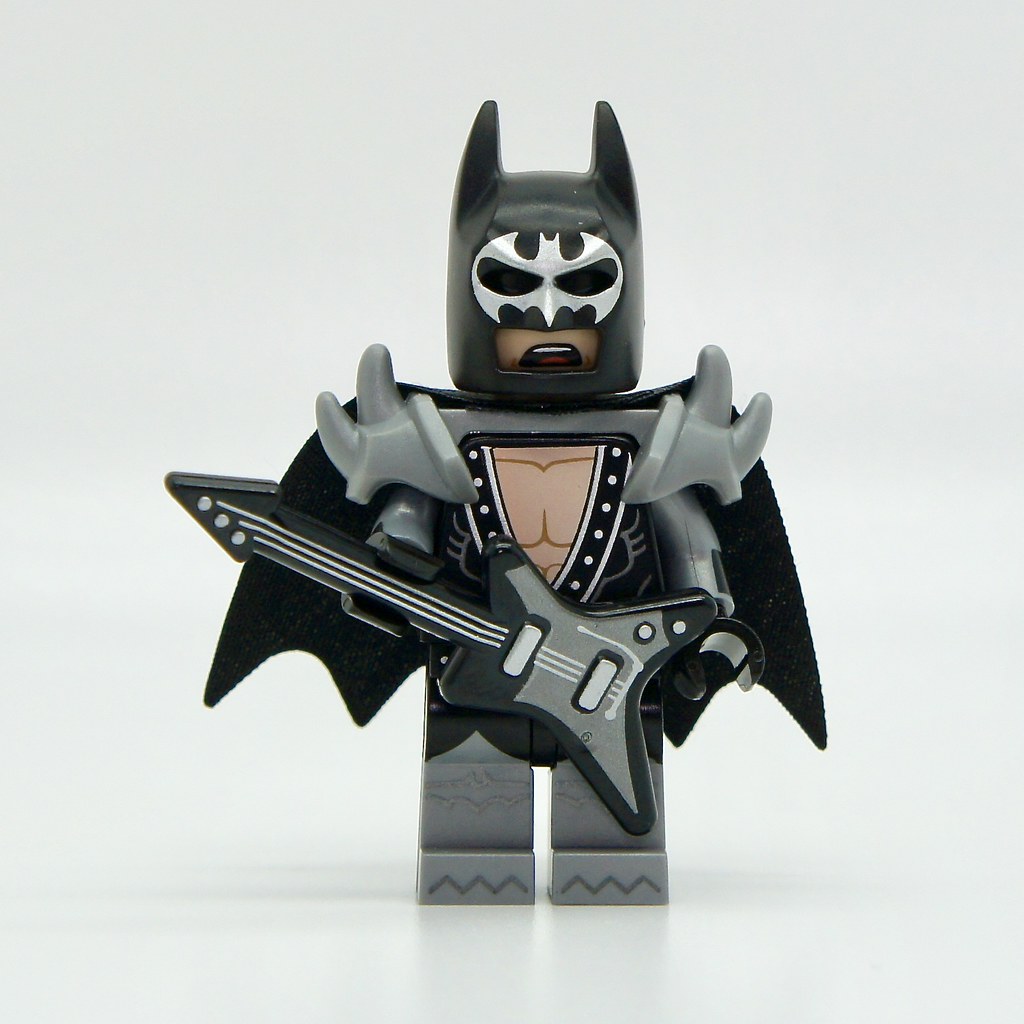 Глэм-метал Бэтмен